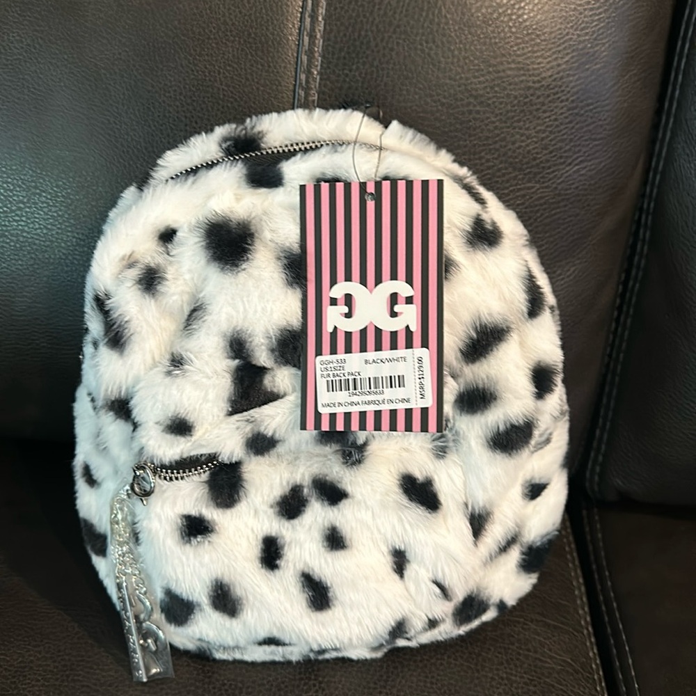 Gilda Paris black and white backpack